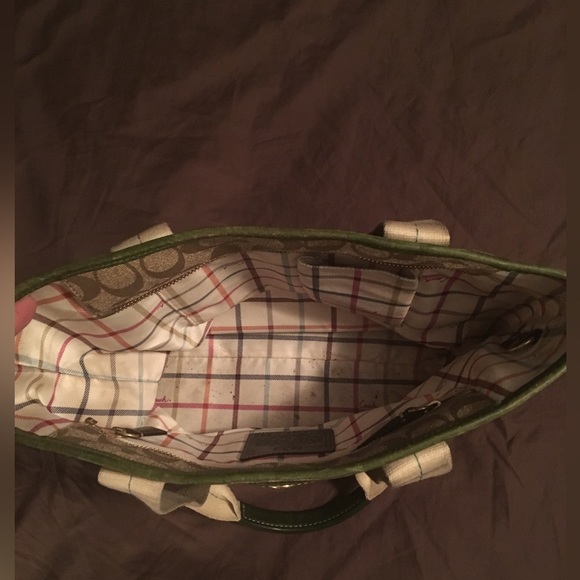 Authentic green Coach purse - Picture 2 of 3